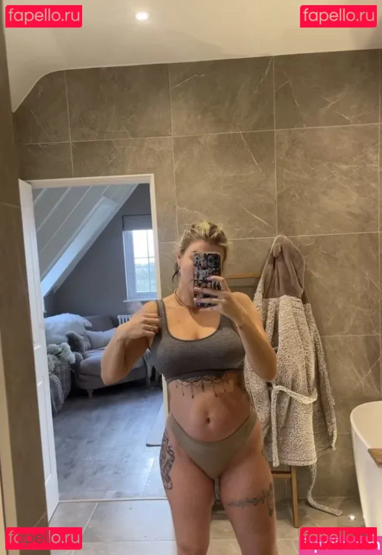 Olivia Buckland Onlyfans Photo Gallery 