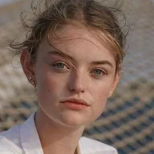 Willow Hand Onlyfans Photo Gallery 