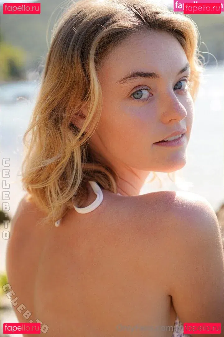 Willow Hand Onlyfans Photo Gallery 