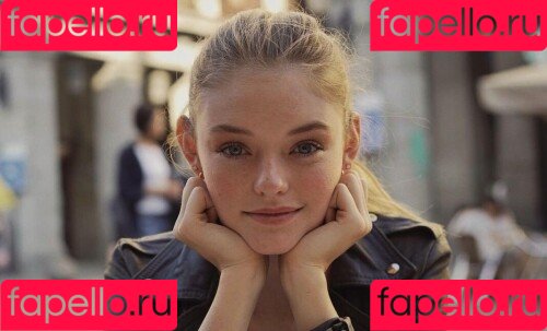 Willow Hand Onlyfans Photo Gallery 