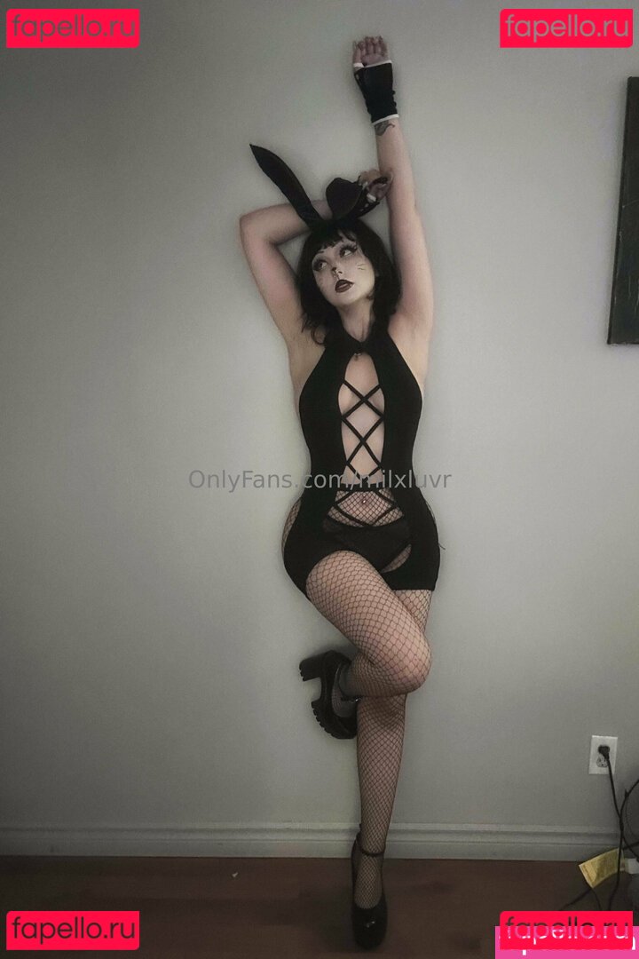 charlxvesmilk / govassignedgoth / milxluvr Onlyfans Photo Gallery 