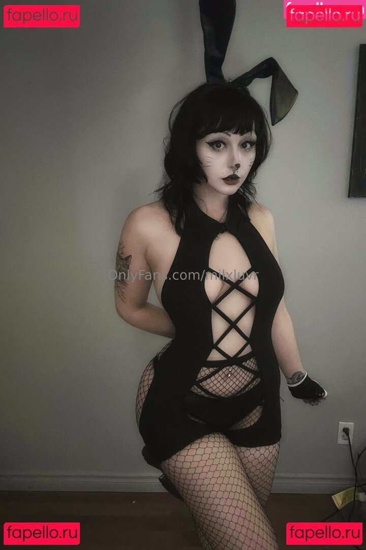 charlxvesmilk / govassignedgoth / milxluvr Onlyfans Photo Gallery 