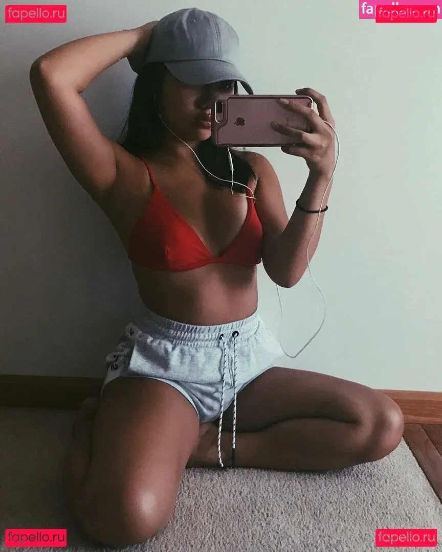 Brittany Ngo Onlyfans Photo Gallery 