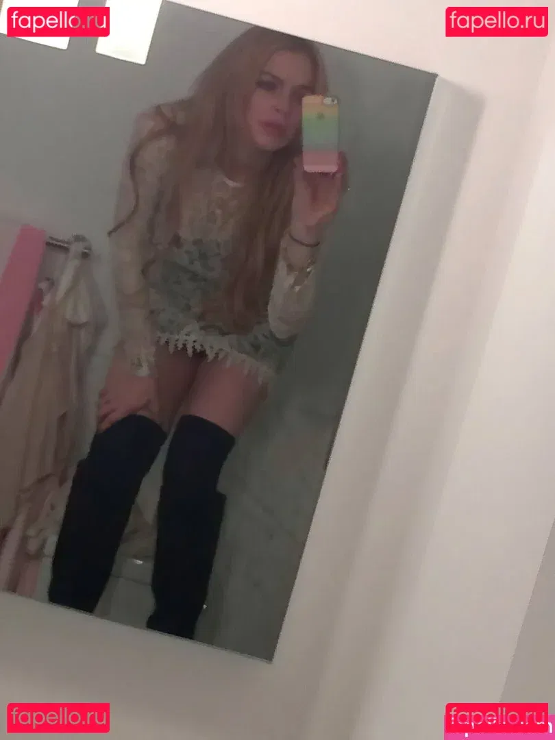 Lindsay Lohan Onlyfans Photo Gallery 