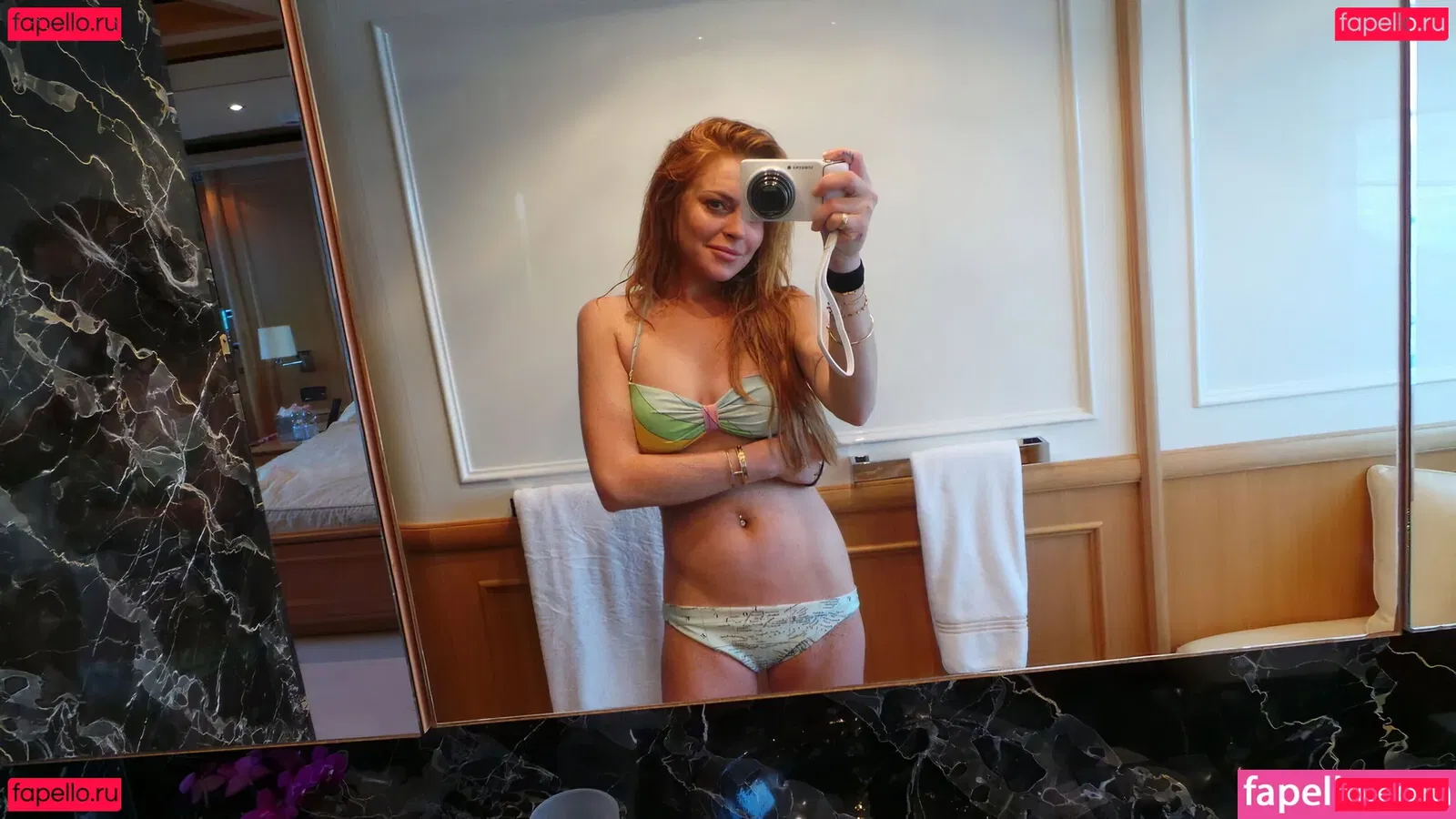 Lindsay Lohan Onlyfans Photo Gallery 