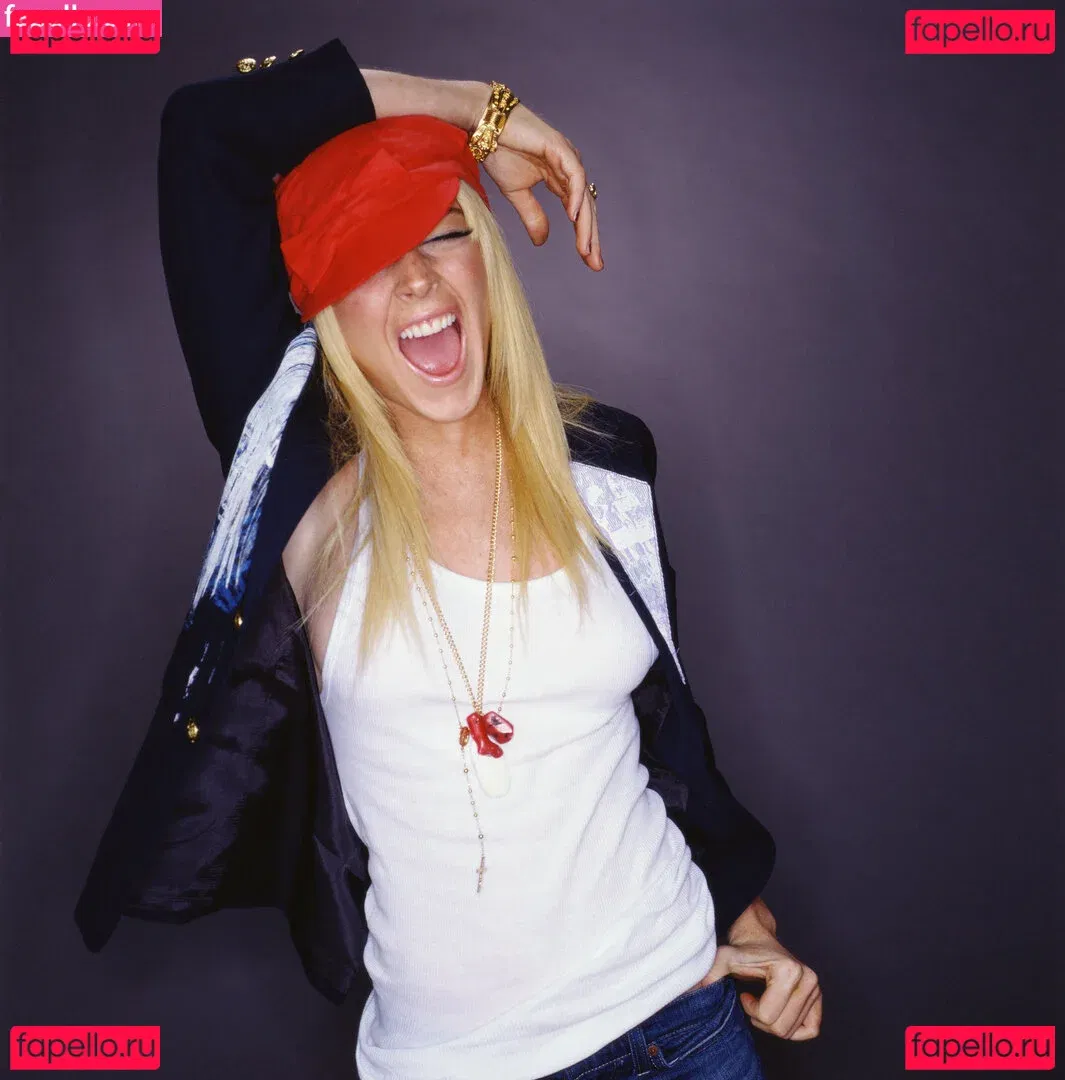 Lindsay Lohan Onlyfans Photo Gallery 