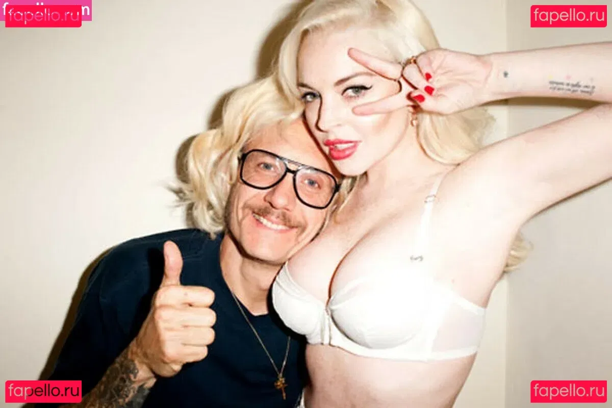 Lindsay Lohan Onlyfans Photo Gallery 