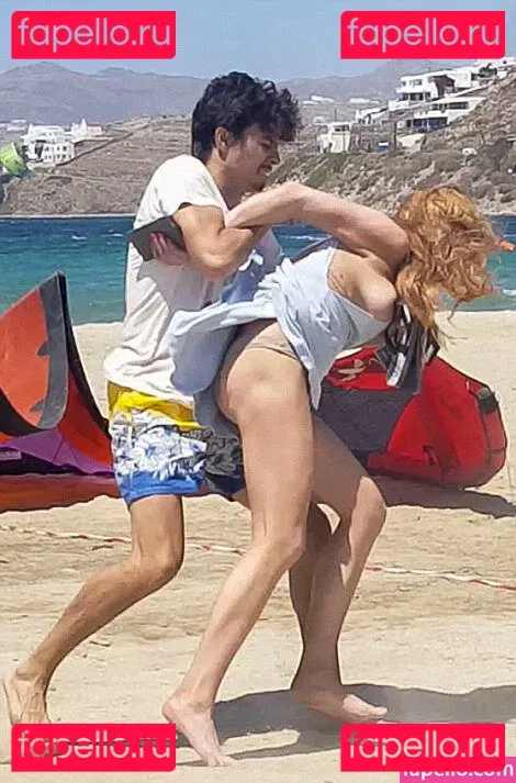 Lindsay Lohan Onlyfans Photo Gallery 