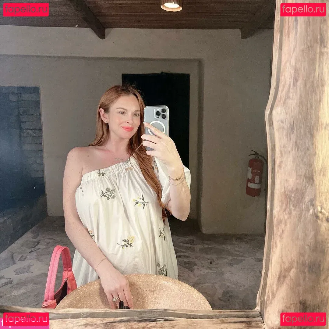 Lindsay Lohan Onlyfans Photo Gallery 