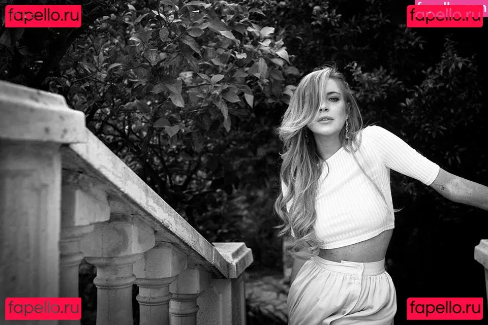 Lindsay Lohan Onlyfans Photo Gallery 