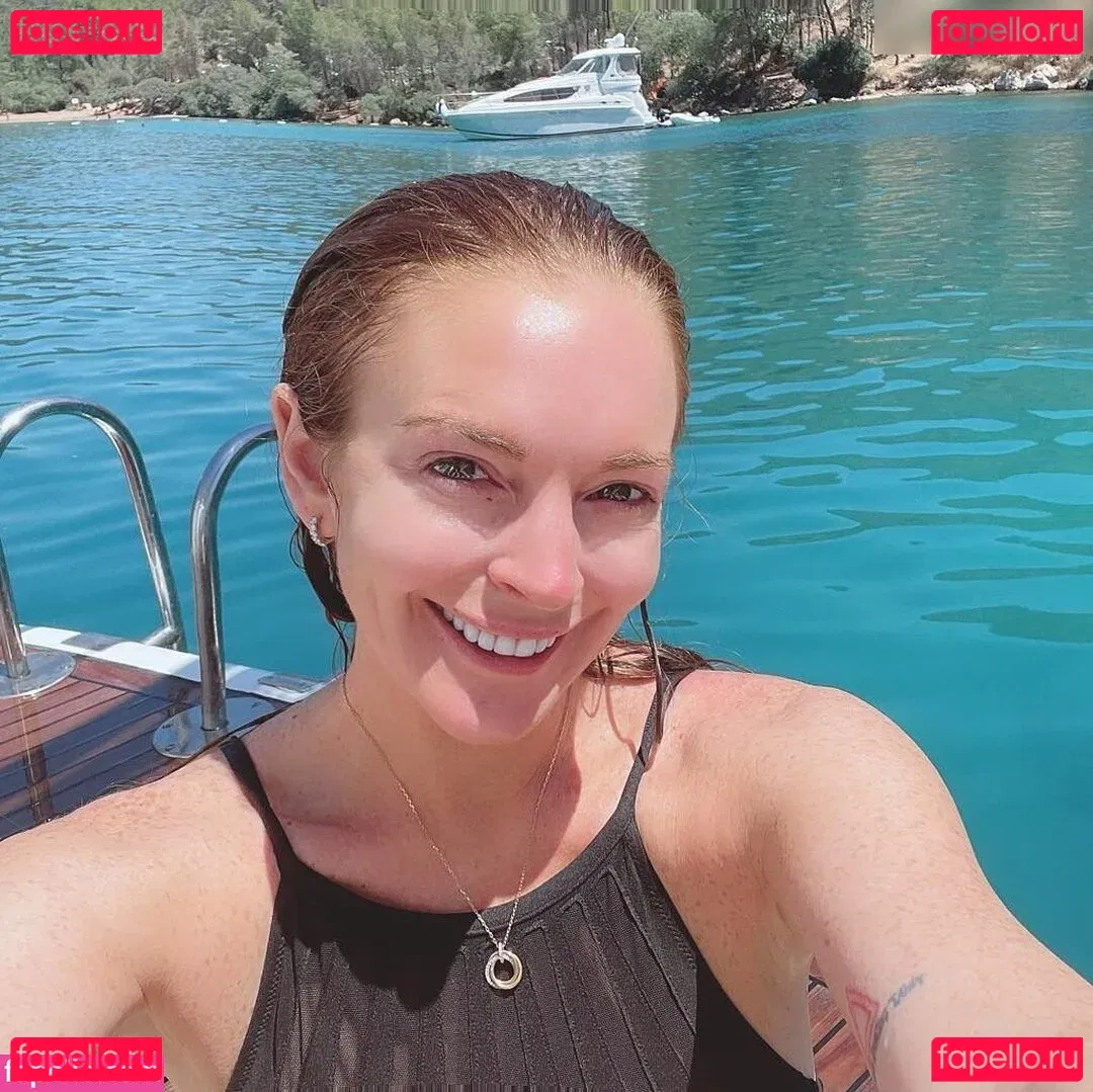 Lindsay Lohan Onlyfans Photo Gallery 