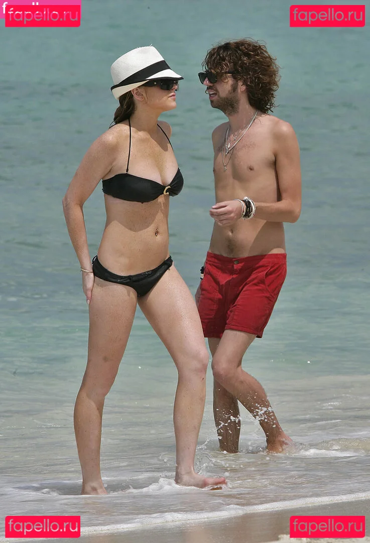 Lindsay Lohan Onlyfans Photo Gallery 