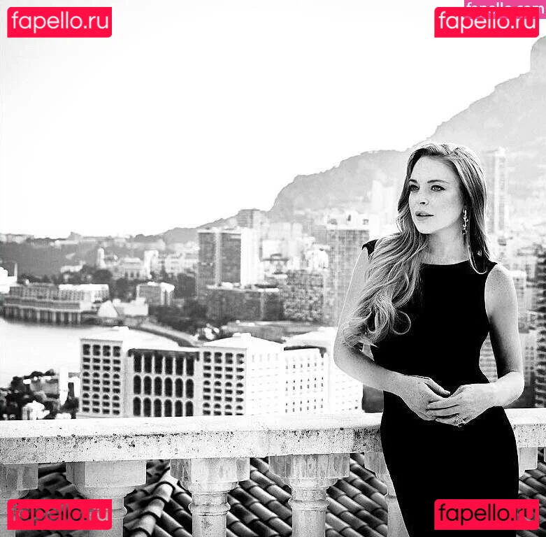 Lindsay Lohan Onlyfans Photo Gallery 