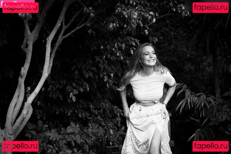 Lindsay Lohan Onlyfans Photo Gallery 