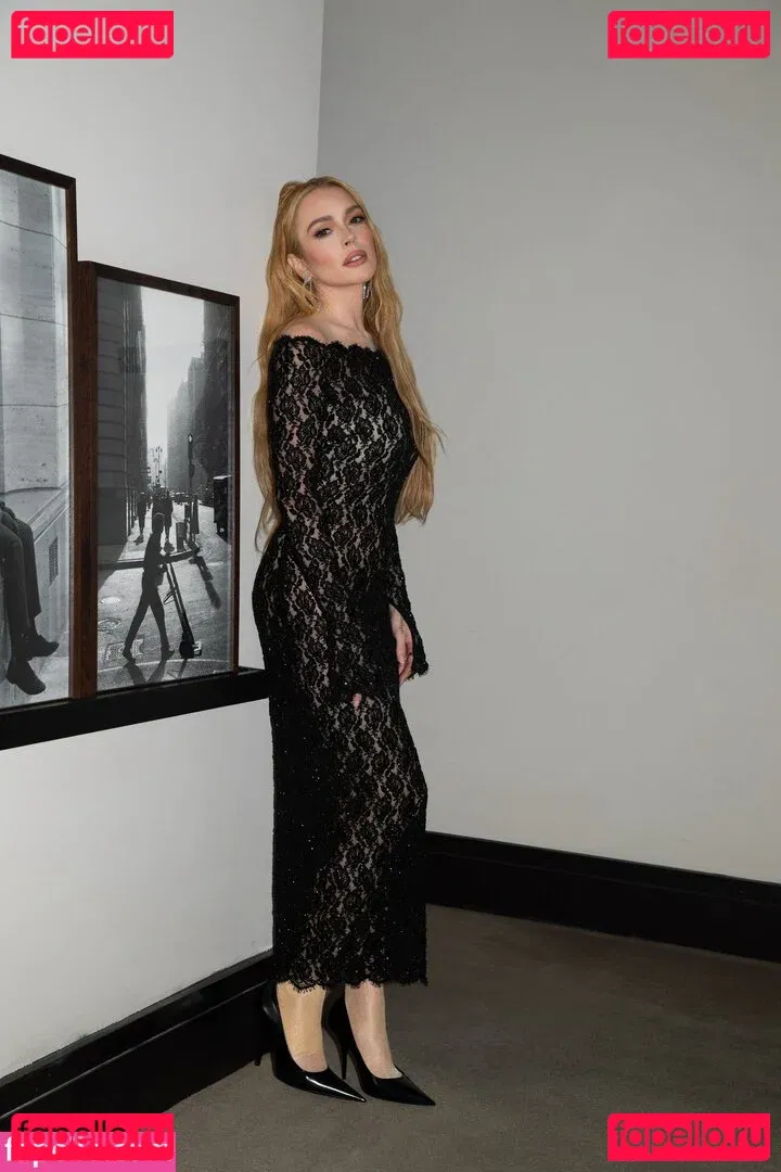 Lindsay Lohan Onlyfans Photo Gallery 