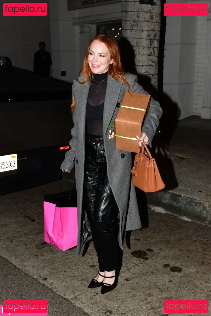 Lindsay Lohan Onlyfans Photo Gallery 