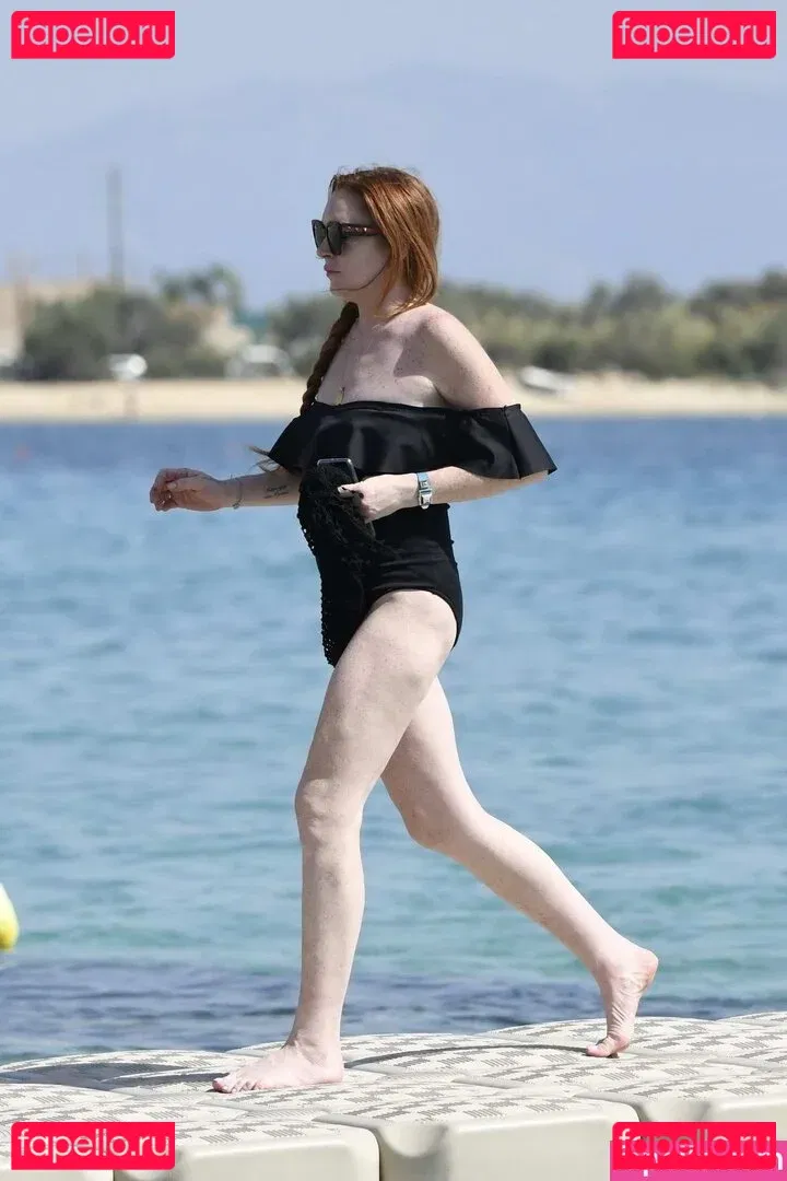 Lindsay Lohan Onlyfans Photo Gallery 