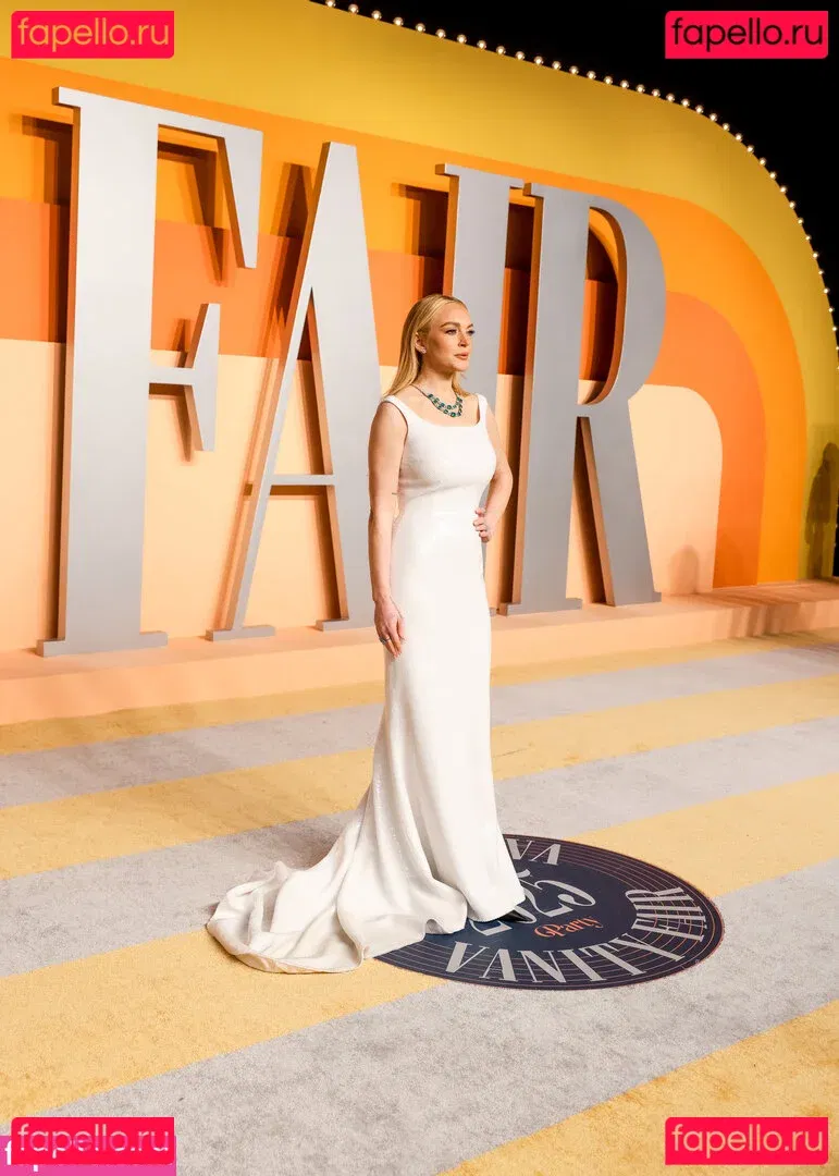 Lindsay Lohan Onlyfans Photo Gallery 