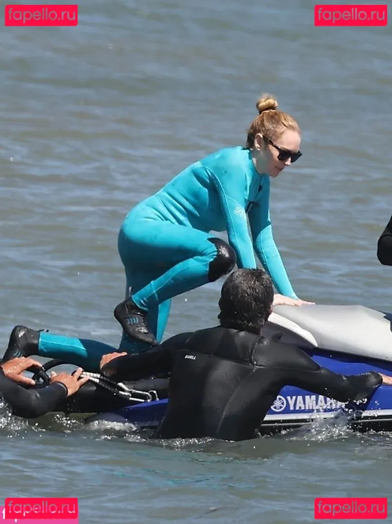 Lindsay Lohan Onlyfans Photo Gallery 