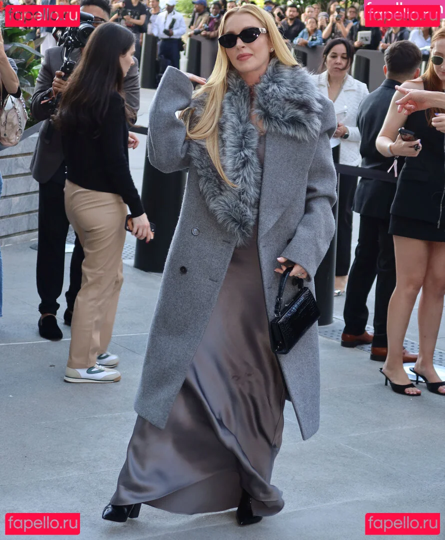 Lindsay Lohan Onlyfans Photo Gallery 