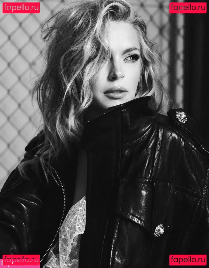 Lindsay Lohan Onlyfans Photo Gallery 