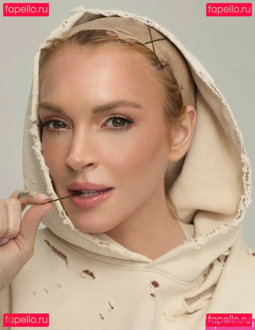 Lindsay Lohan Onlyfans Photo Gallery 