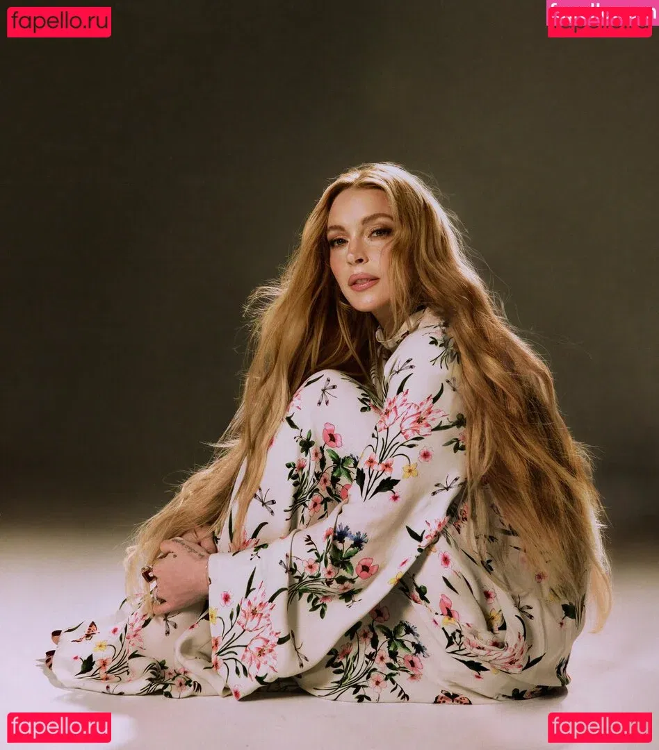 Lindsay Lohan Onlyfans Photo Gallery 