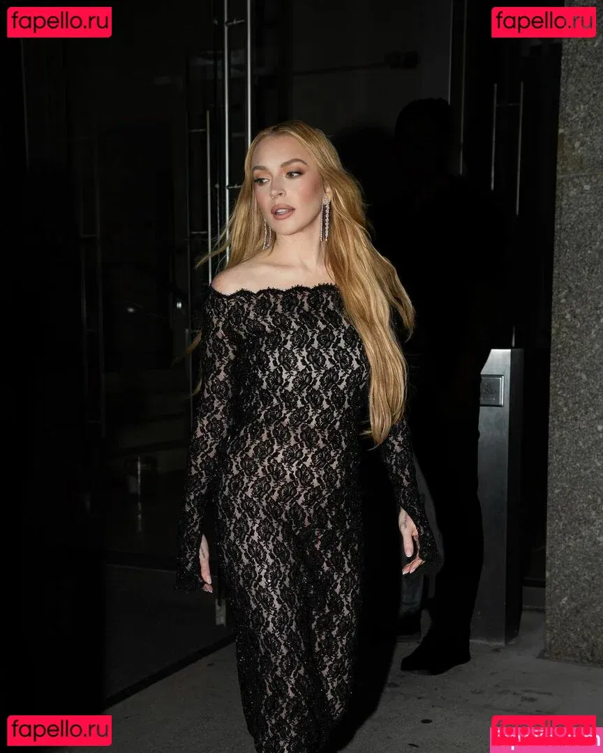 Lindsay Lohan Onlyfans Photo Gallery 