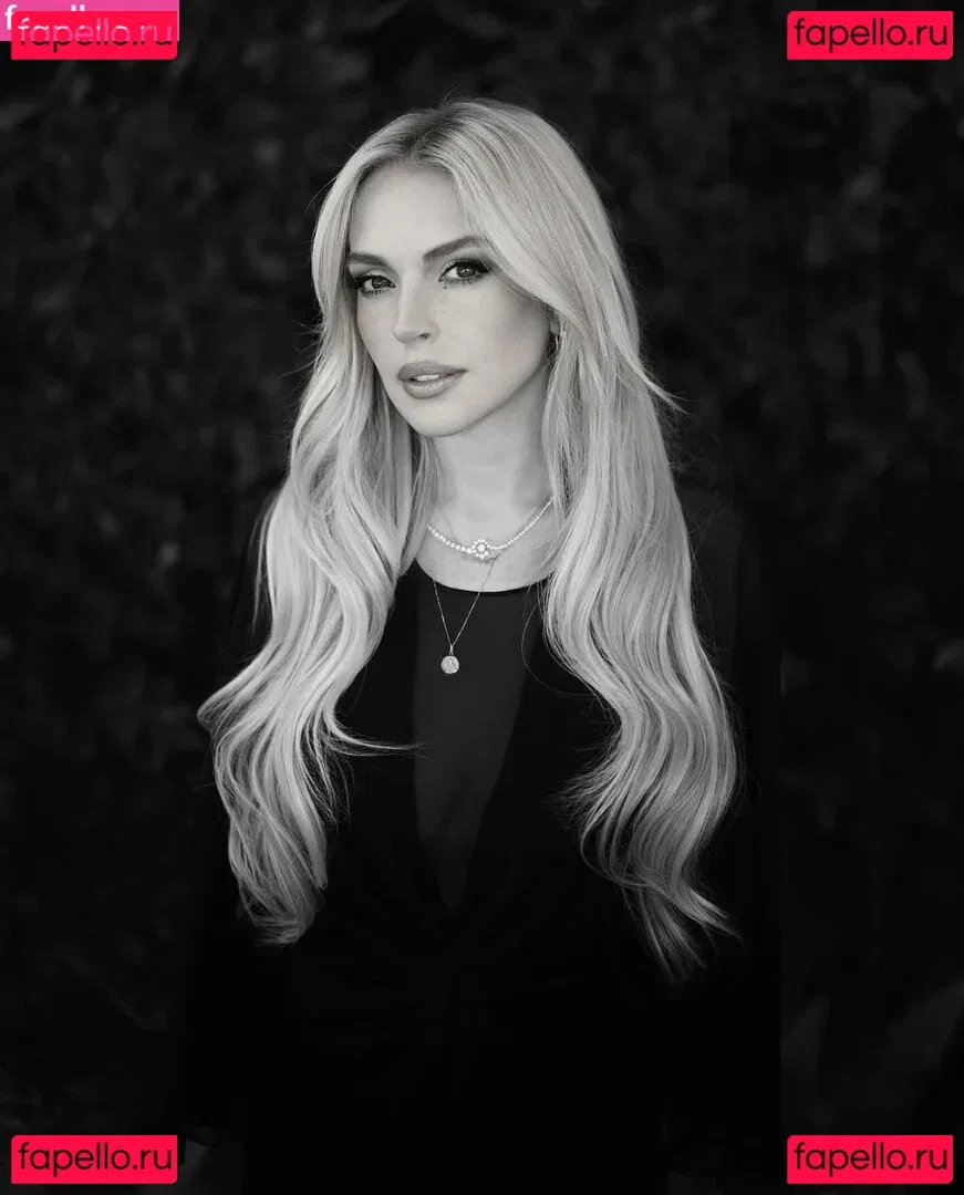 Lindsay Lohan Onlyfans Photo Gallery 