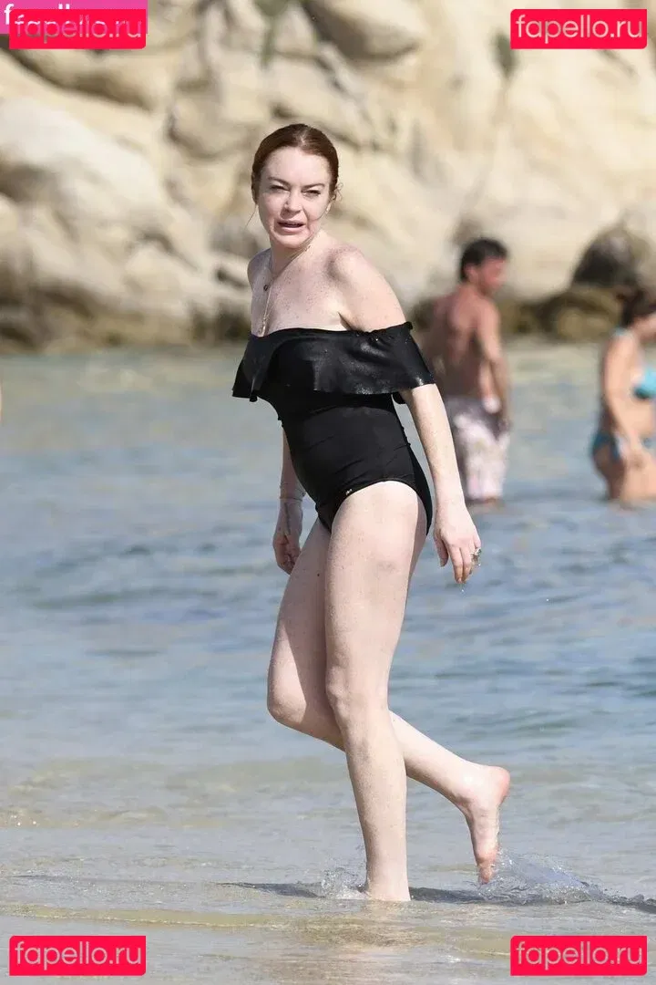 Lindsay Lohan Onlyfans Photo Gallery 