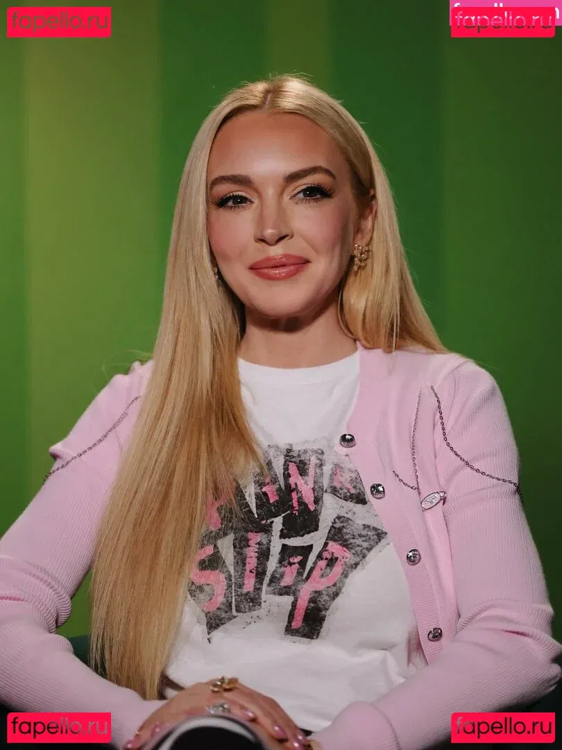 Lindsay Lohan Onlyfans Photo Gallery 