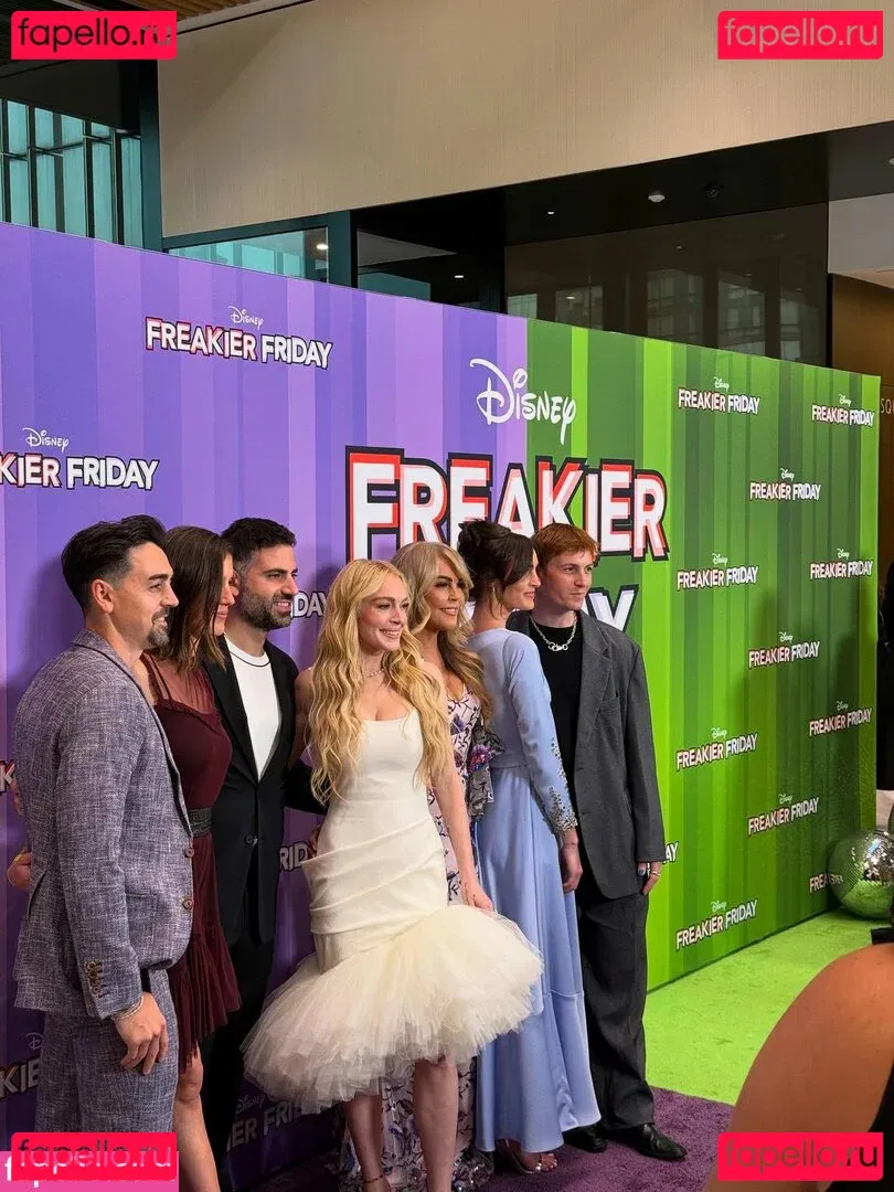 Lindsay Lohan Onlyfans Photo Gallery 