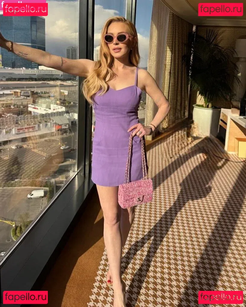 Lindsay Lohan Onlyfans Photo Gallery 