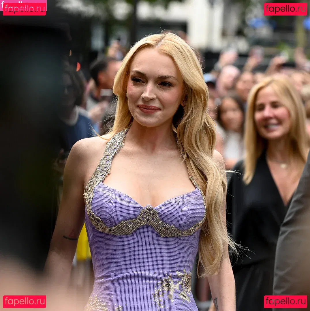 Lindsay Lohan Onlyfans Photo Gallery 