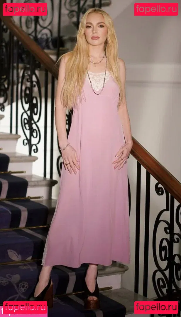 Lindsay Lohan Onlyfans Photo Gallery 