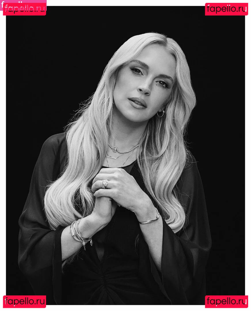 Lindsay Lohan Onlyfans Photo Gallery 