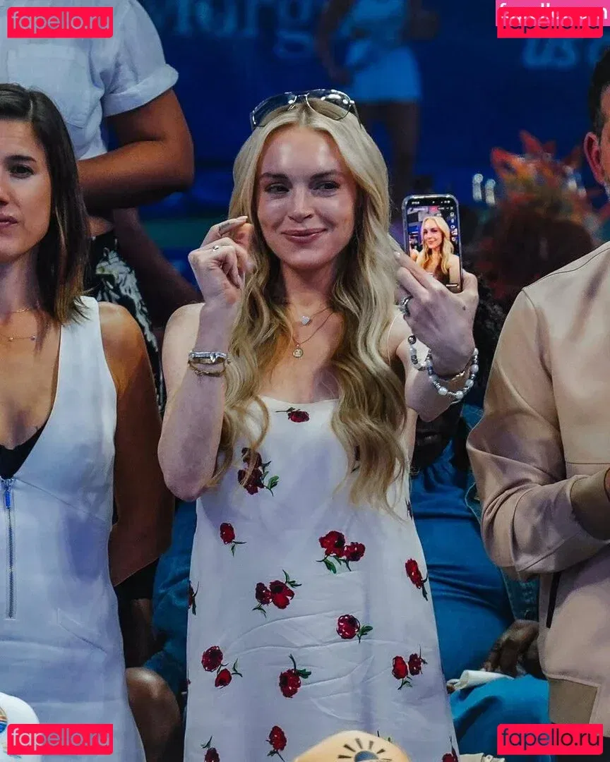 Lindsay Lohan Onlyfans Photo Gallery 