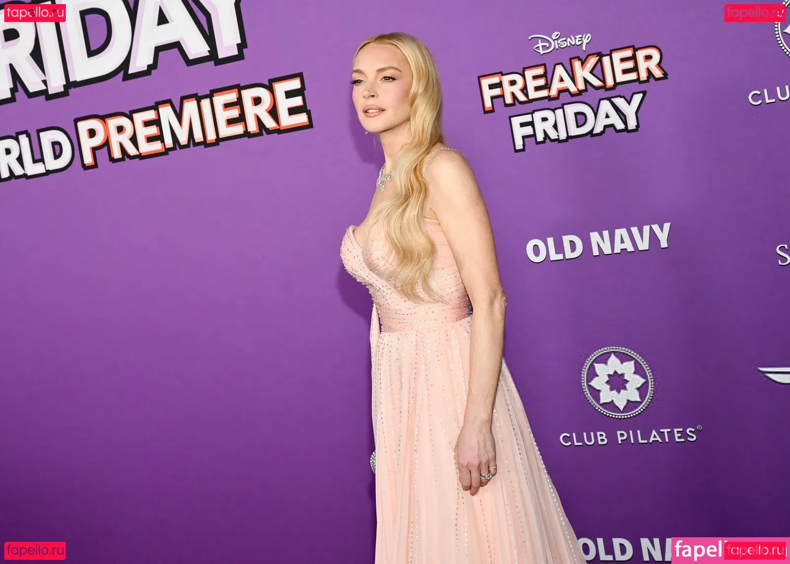 Lindsay Lohan Onlyfans Photo Gallery 