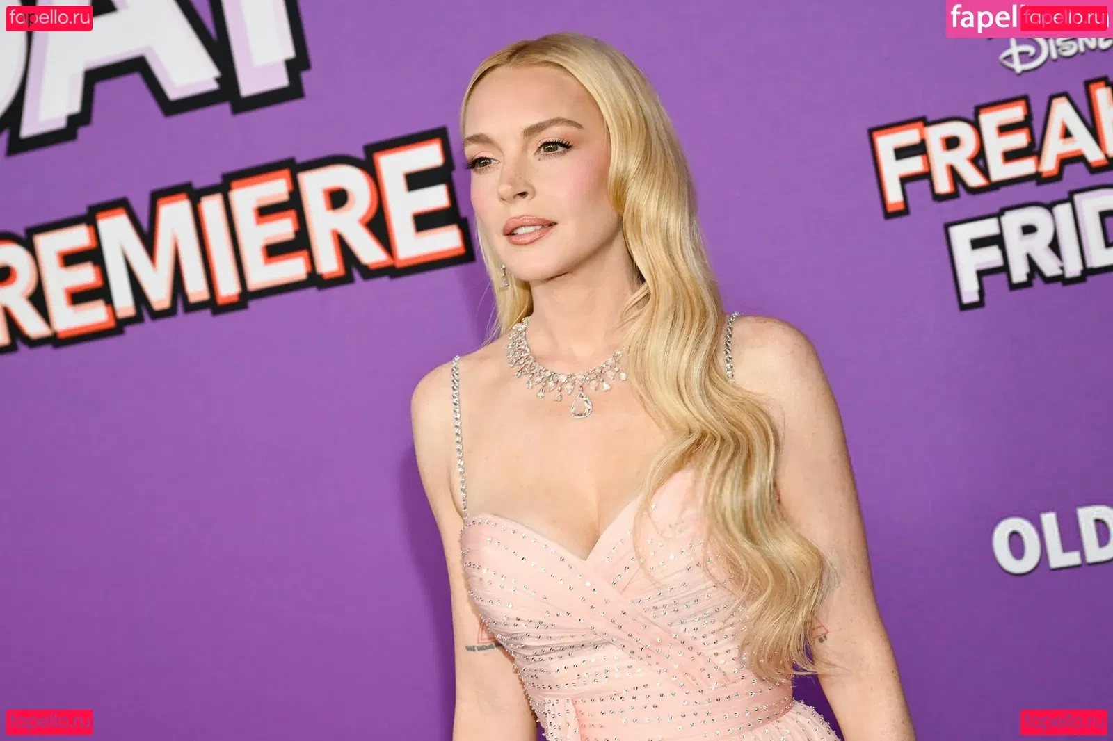 Lindsay Lohan Onlyfans Photo Gallery 