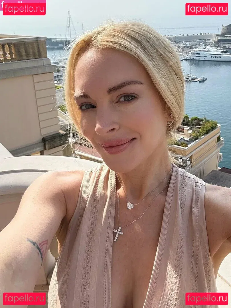 Lindsay Lohan Onlyfans Photo Gallery 