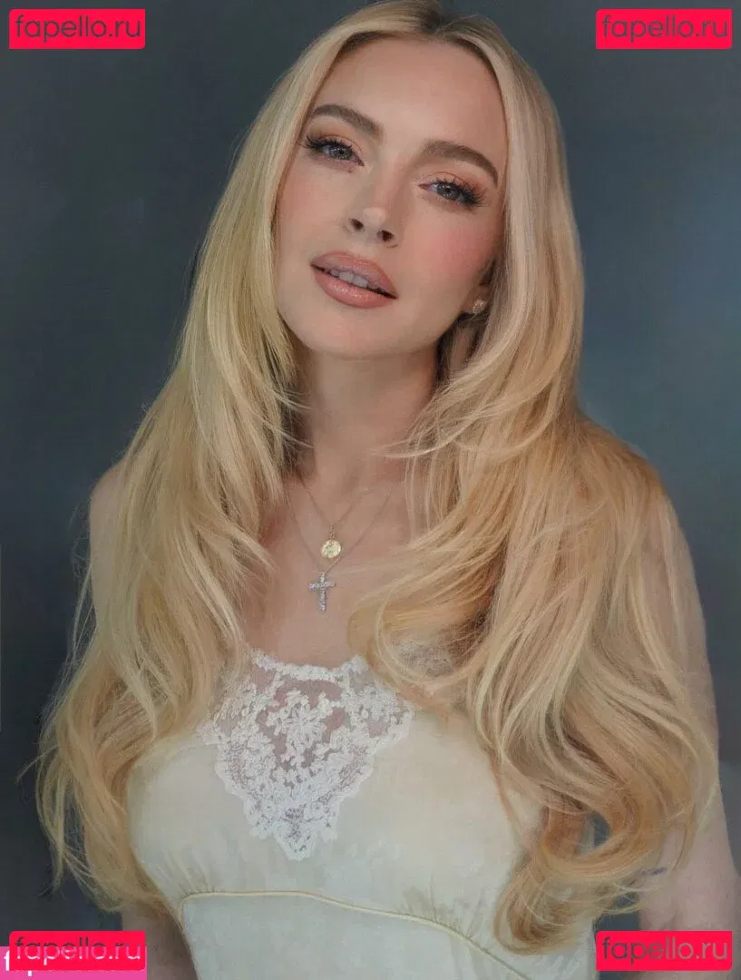 Lindsay Lohan Onlyfans Photo Gallery 