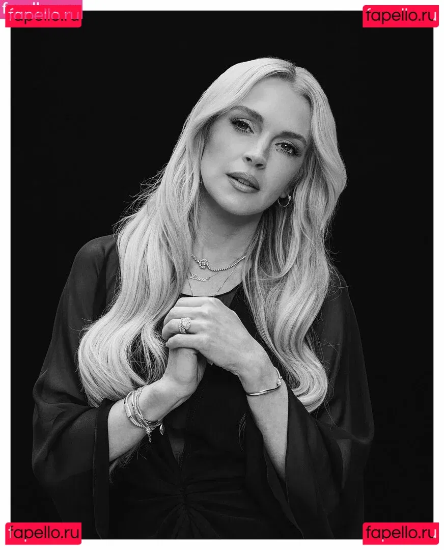 Lindsay Lohan Onlyfans Photo Gallery 