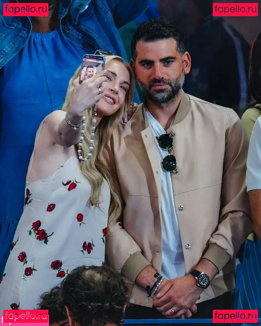 Lindsay Lohan Onlyfans Photo Gallery 