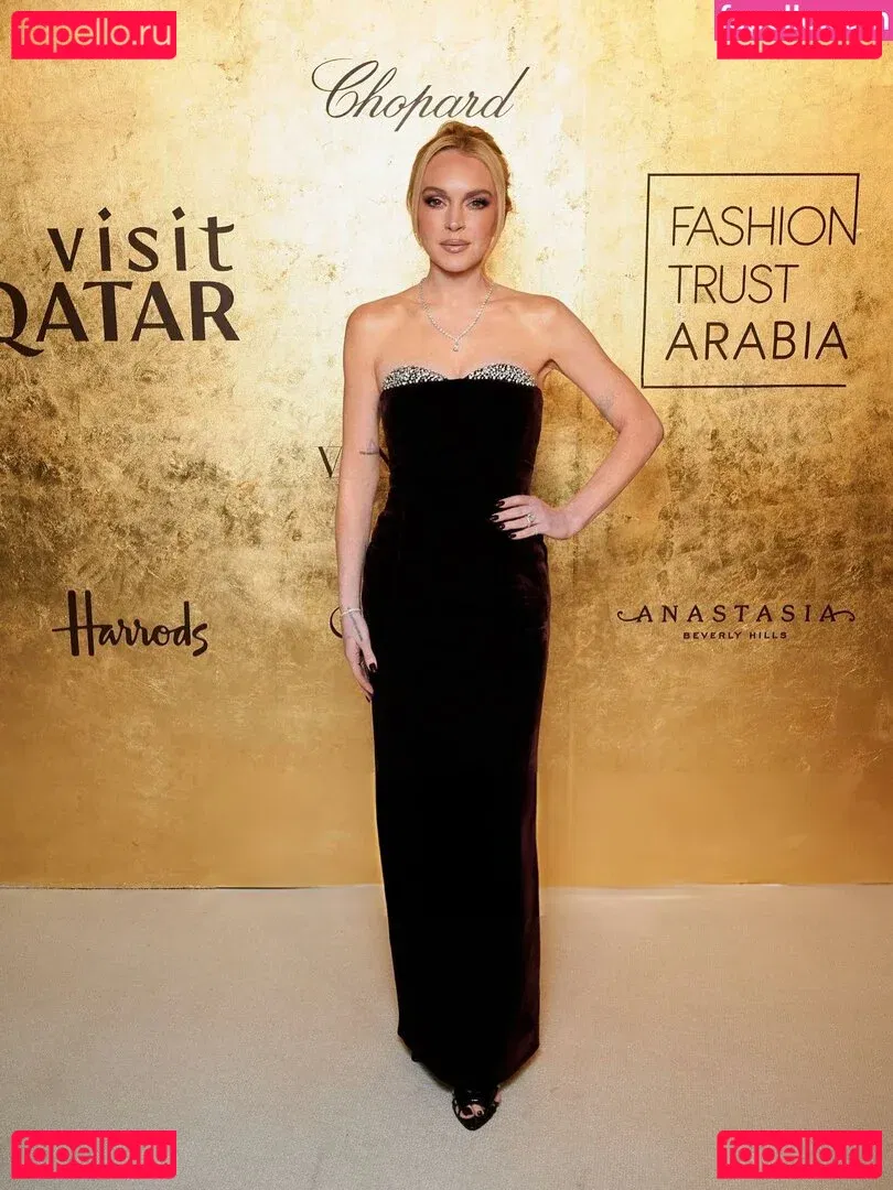 Lindsay Lohan Onlyfans Photo Gallery 