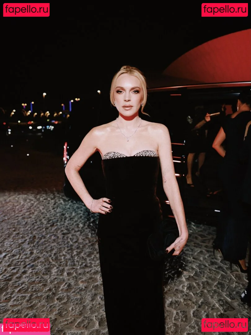 Lindsay Lohan Onlyfans Photo Gallery 