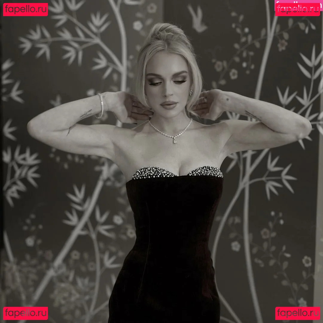 Lindsay Lohan Onlyfans Photo Gallery 