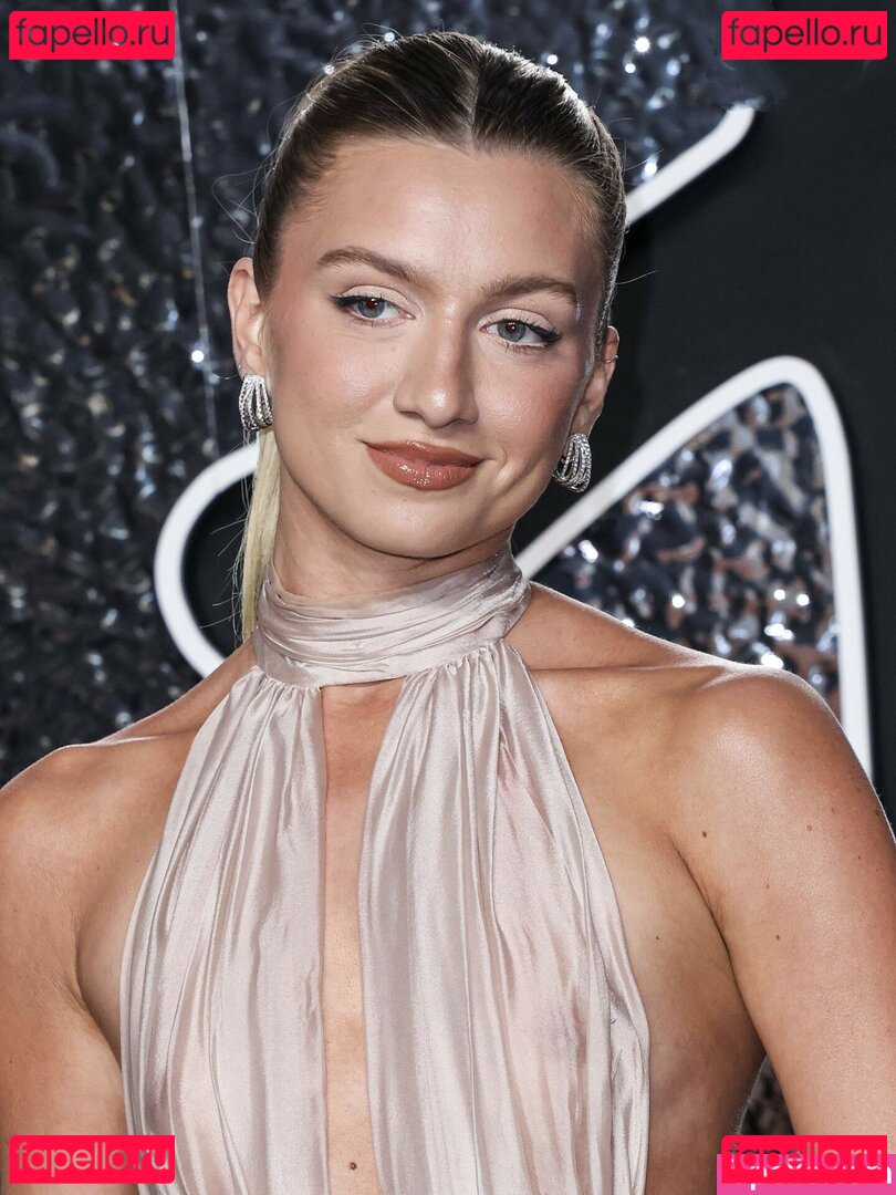 Anna Sitar / Anna X / annaxsitar / miss.anna.x Onlyfans Photo Gallery 