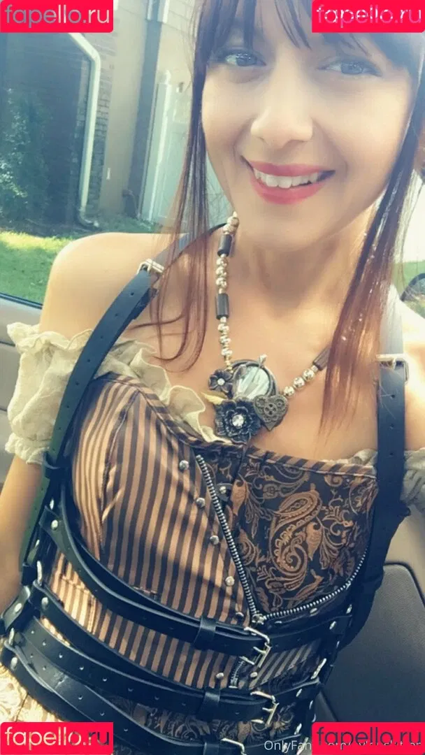 nylonskitten Onlyfans Photo Gallery 