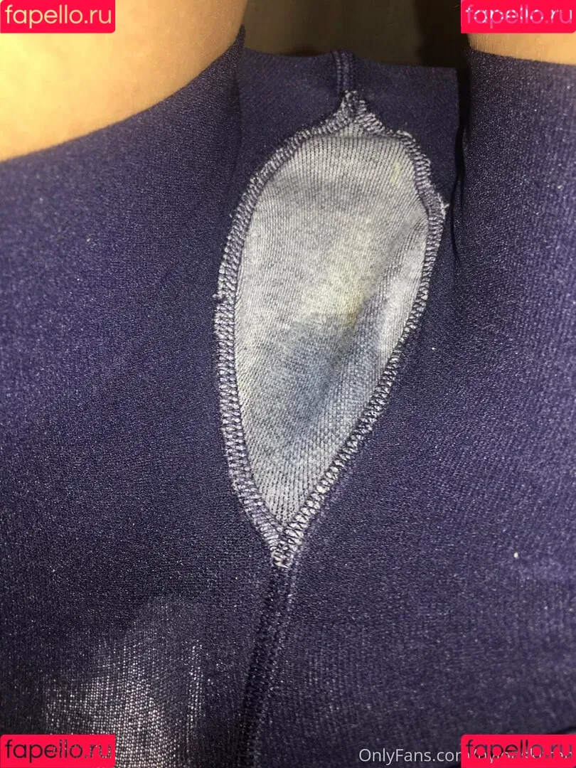 nylonskitten Onlyfans Photo Gallery 