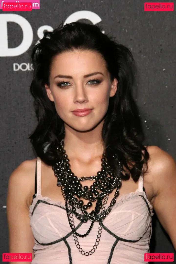 Amber Heard Onlyfans Photo Gallery 